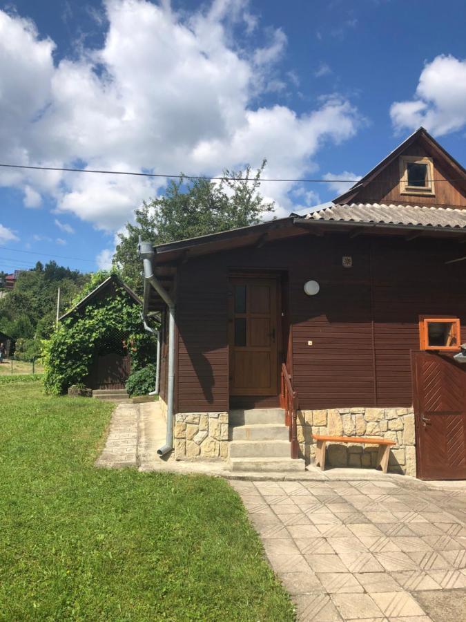 Котедж На Довбуша Yaremche Luaran gambar