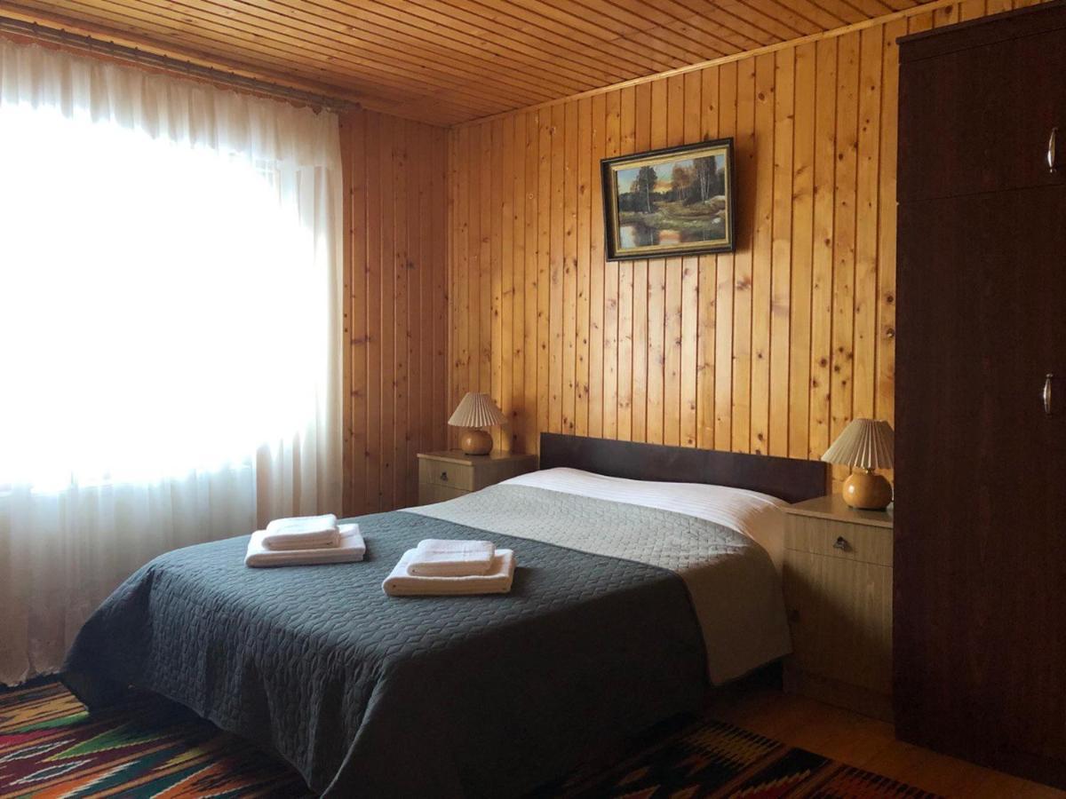 Котедж На Довбуша Yaremche Luaran gambar